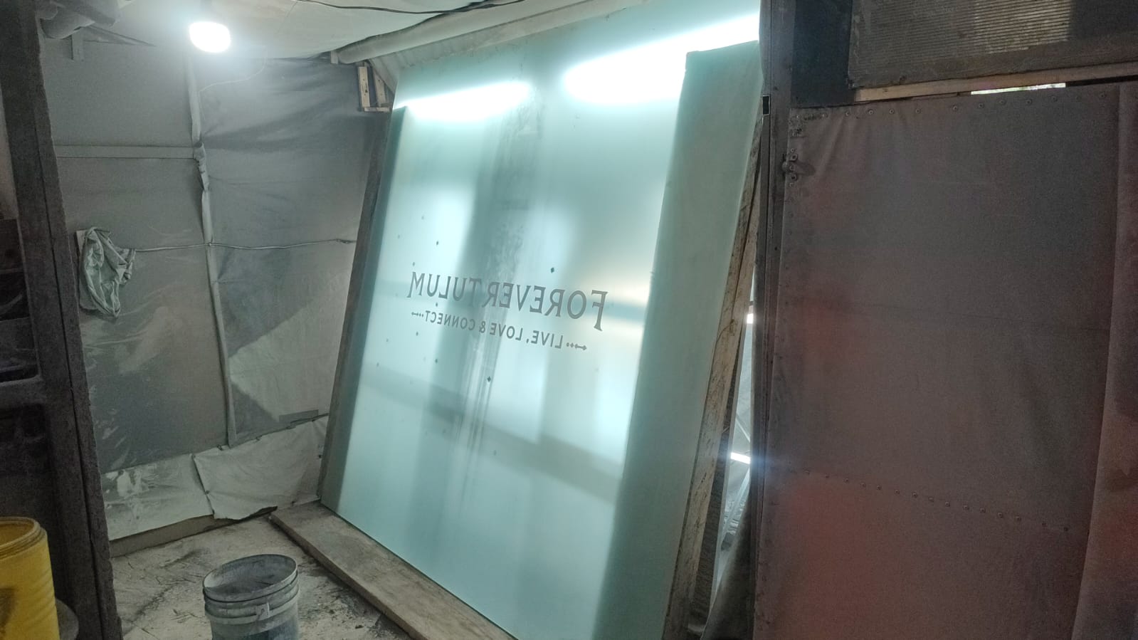 Soporte técnico para instalación de cristales esmerilados en Cozumel